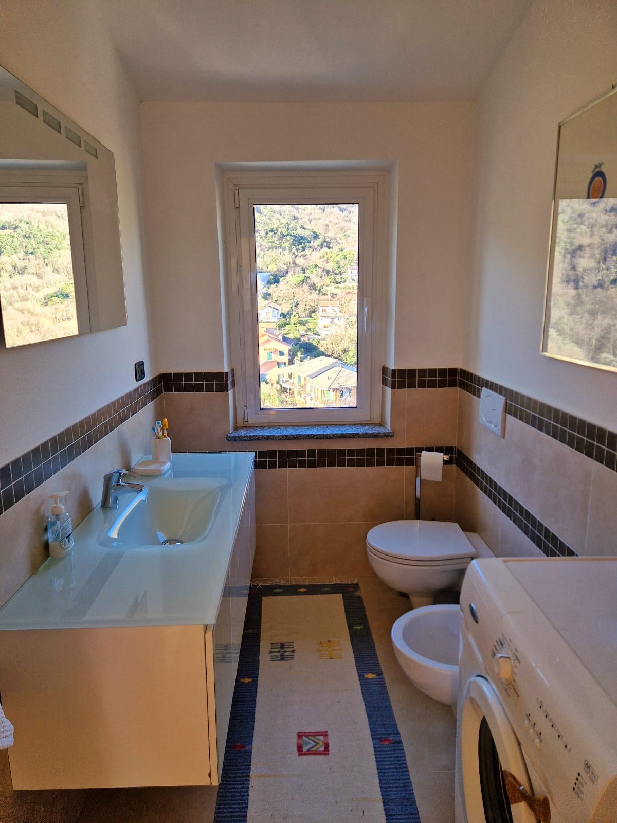 Laura-Immobiliare-vendita-leivi-attico-san-lorenzo-lato-mare-bagno