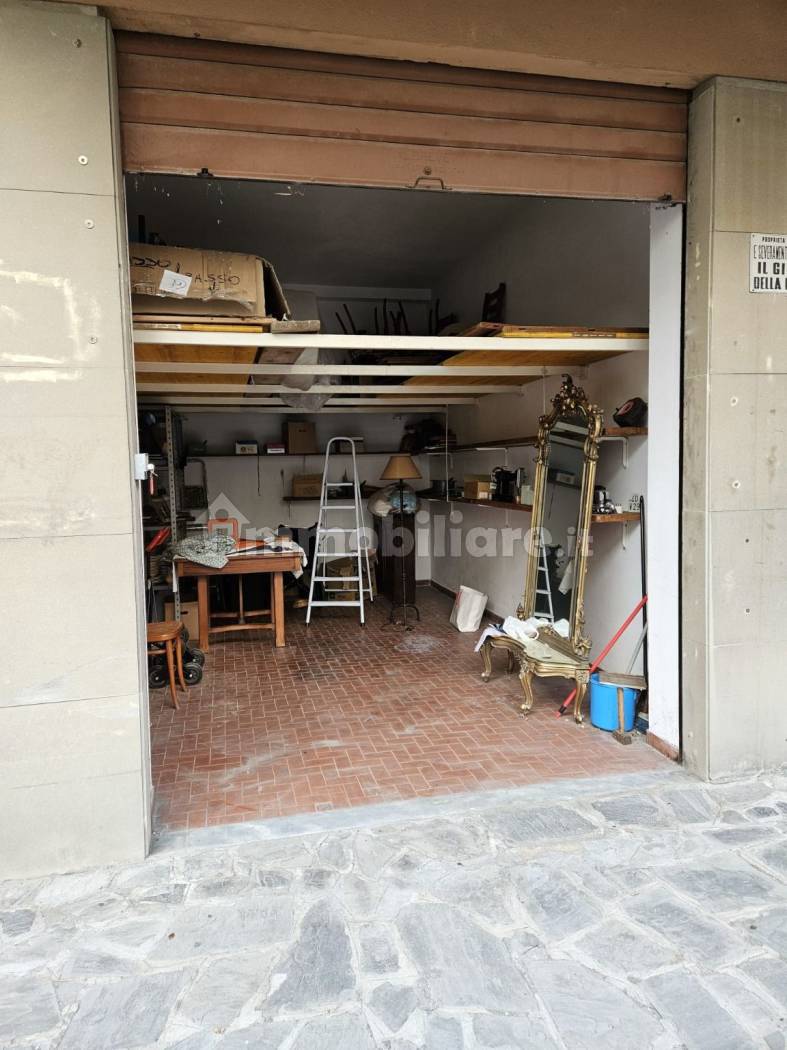 vendesi box auto a chiavari