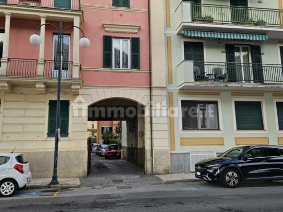 vendesi box auto a chiavari